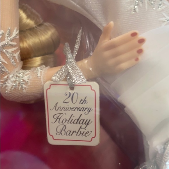 ‼️SOLD‼️NEW Holiday Barbie Doll 2008 - Picture 4 of 6